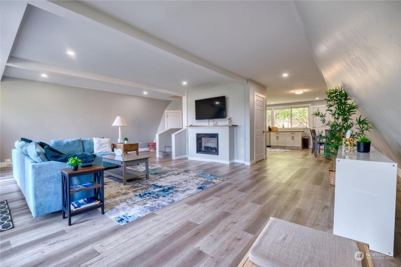 Newly Remodeled 2Bd Room A Frame Cottage Point Roberts Exterior foto